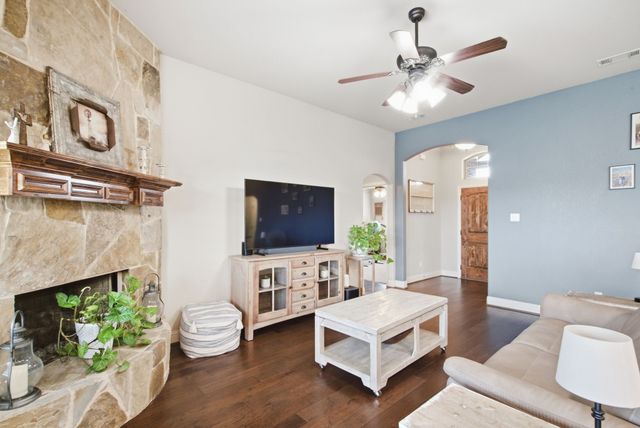210 Timber Valley Court, Weatherford, TX 76085