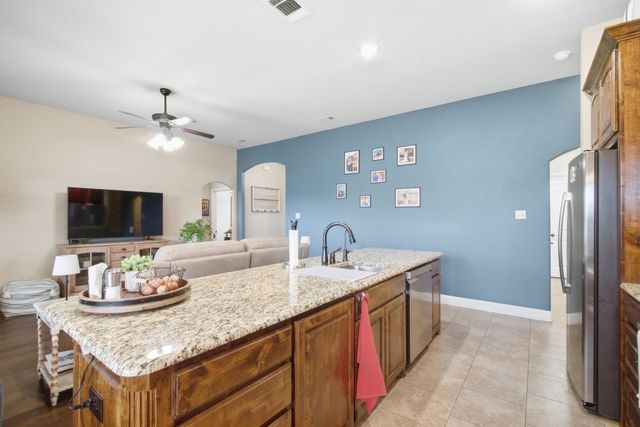 210 Timber Valley Court, Weatherford, TX 76085