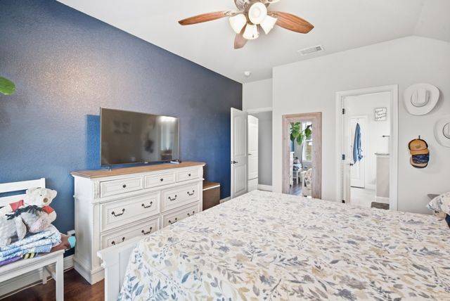 210 Timber Valley Court, Weatherford, TX 76085