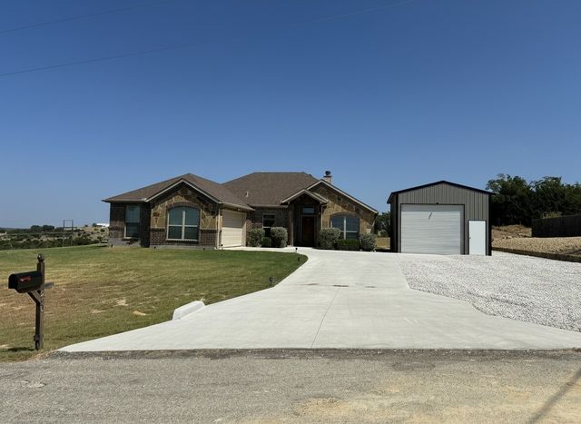 210 Timber Valley Court, Weatherford, TX 76085