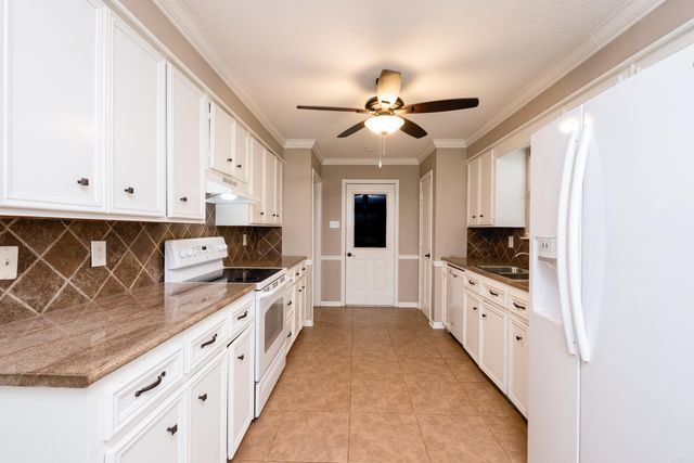 13710 Scarlet Oak Drive, Little Rock, AR 72211