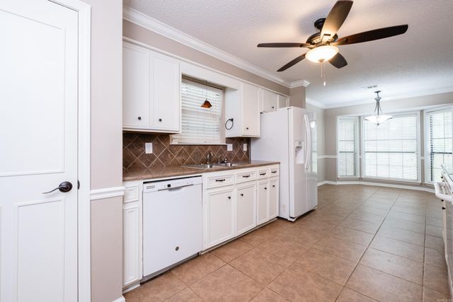 13710 Scarlet Oak Drive, Little Rock, AR 72211