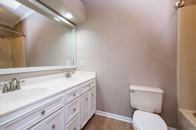 13710 Scarlet Oak Drive, Little Rock, AR 72211