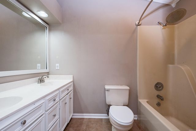 13710 Scarlet Oak Drive, Little Rock, AR 72211