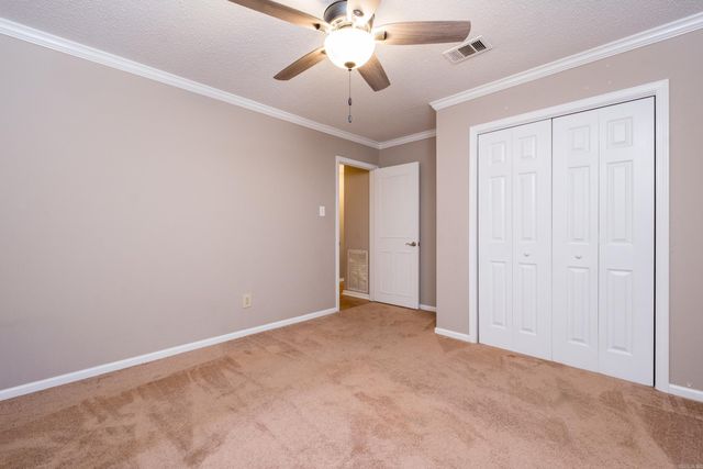 13710 Scarlet Oak Drive, Little Rock, AR 72211