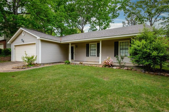 13710 Scarlet Oak Drive, Little Rock, AR 72211