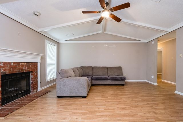 13710 Scarlet Oak Drive, Little Rock, AR 72211