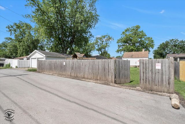 448 N Michigan Avenue, Bradley, IL 60915