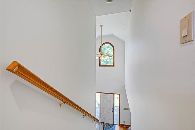 35710 Pflumm Road, Paola, KS 66071