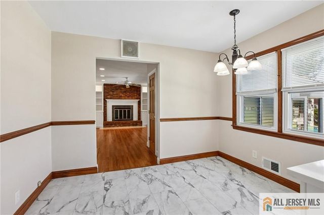 56 Whitehall Road, Trenton, NJ 08690