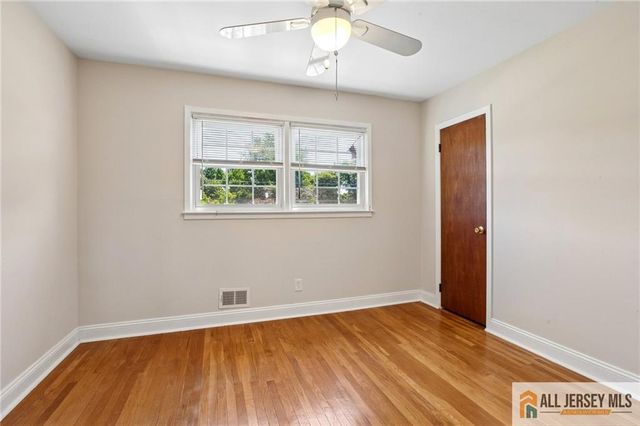 56 Whitehall Road, Trenton, NJ 08690