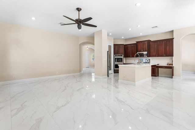 10293 Medicis, Wellington, FL 33449
