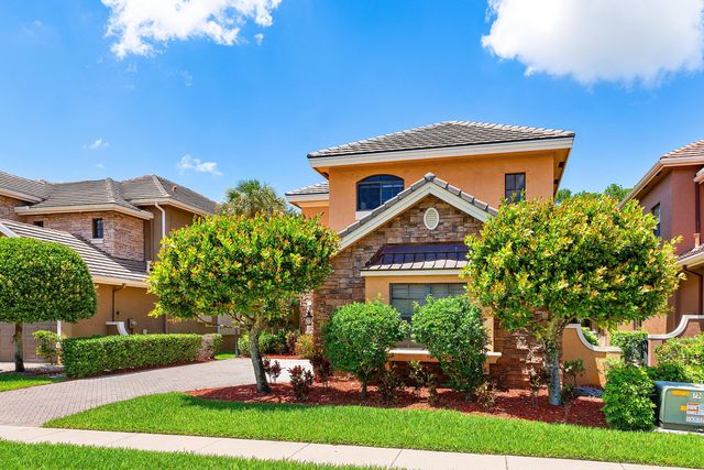10293 Medicis, Wellington, FL 33449