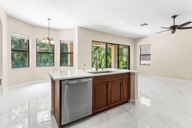 10293 Medicis, Wellington, FL 33449