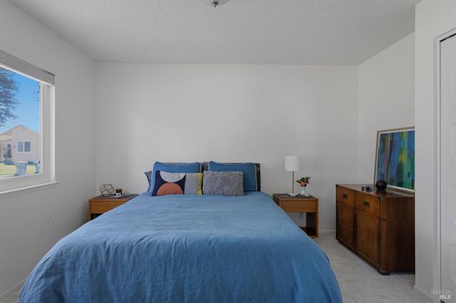 43 Aspen Meadows Cir, Santa Rosa, CA 95409