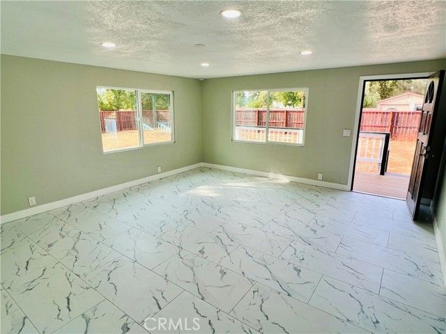 1911 Baldwin Avenue, Palermo, CA 95968