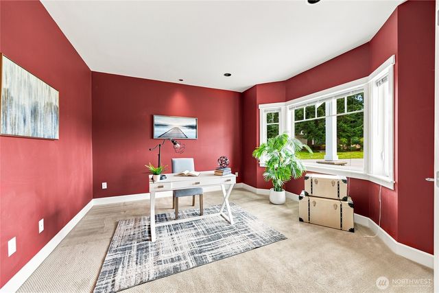 5601 48th Avenue E, Tacoma, WA 98443