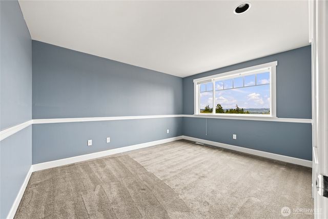 5601 48th Avenue E, Tacoma, WA 98443