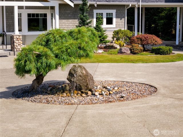 5601 48th Avenue E, Tacoma, WA 98443