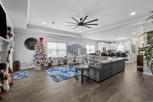 7221 Stonehenge Drive, Sherwood, AR 72120