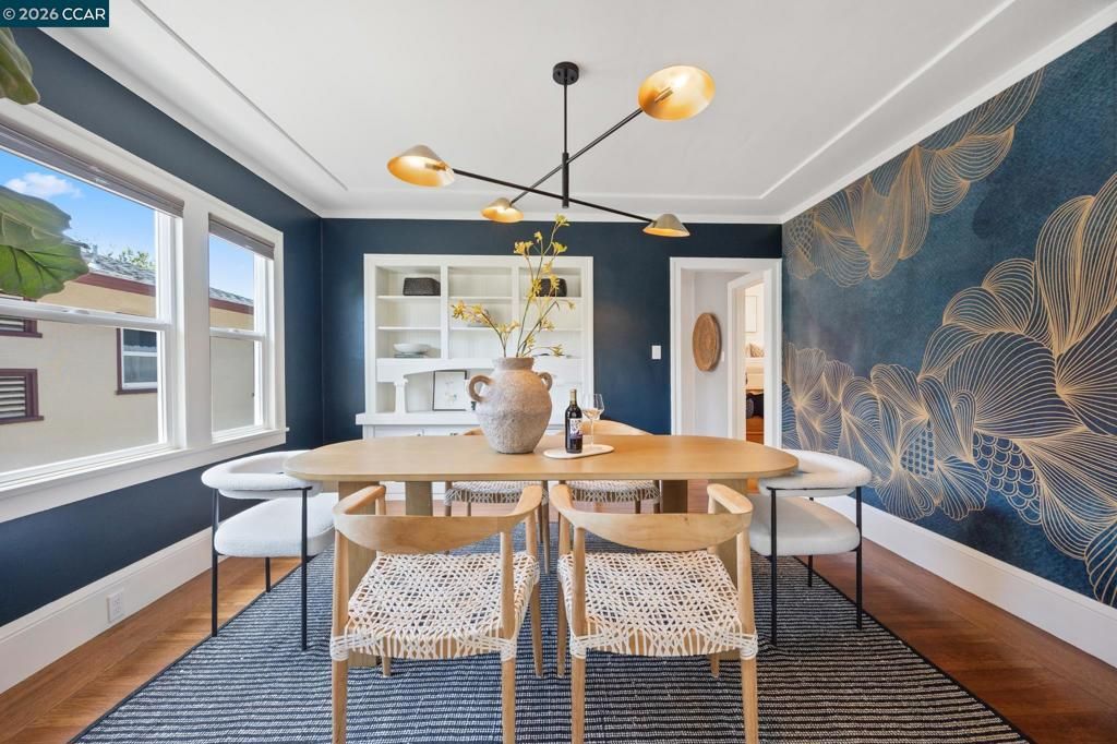 Image 14 of property listing at 628 Poirier St, Oakland, CA 94609