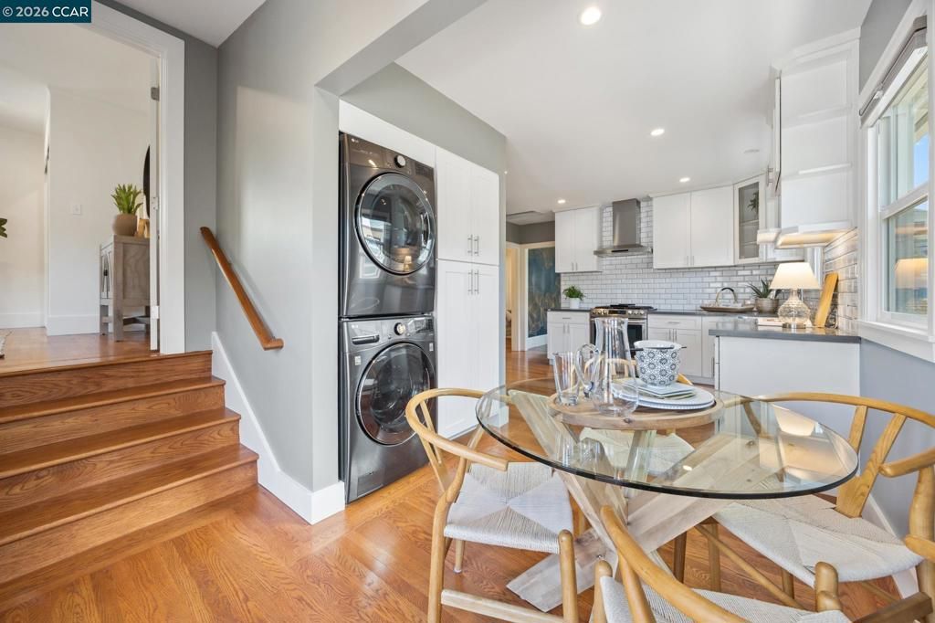 Image 34 of property listing at 628 Poirier St, Oakland, CA 94609