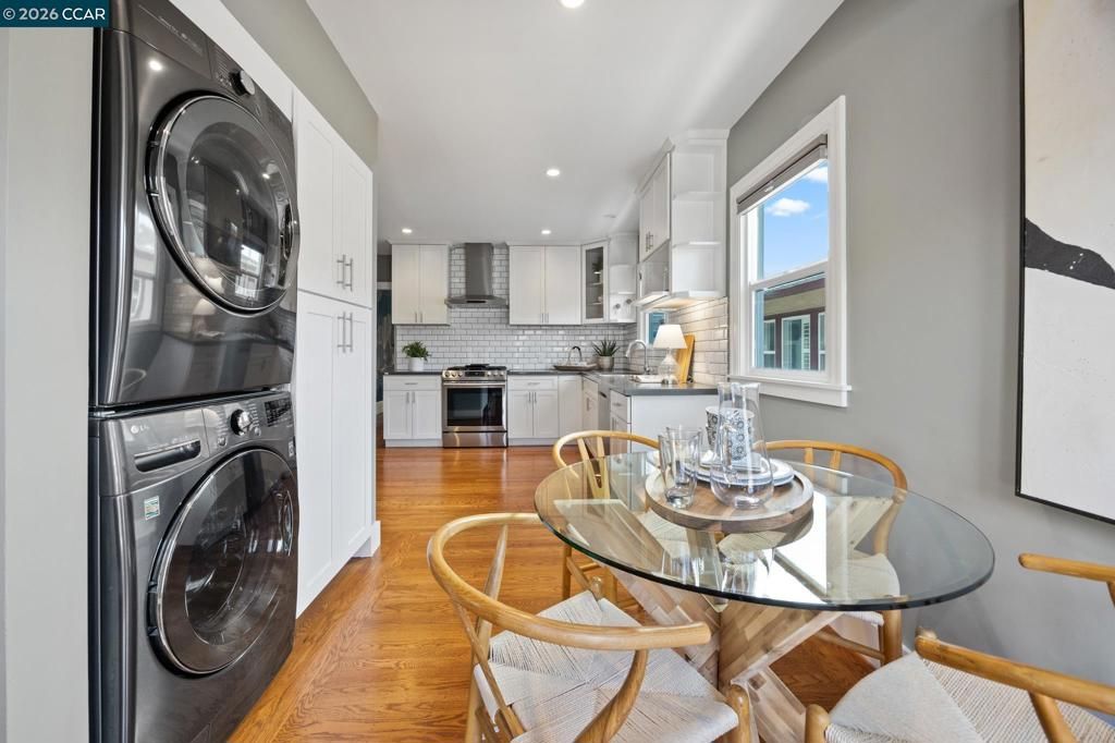 Image 35 of property listing at 628 Poirier St, Oakland, CA 94609