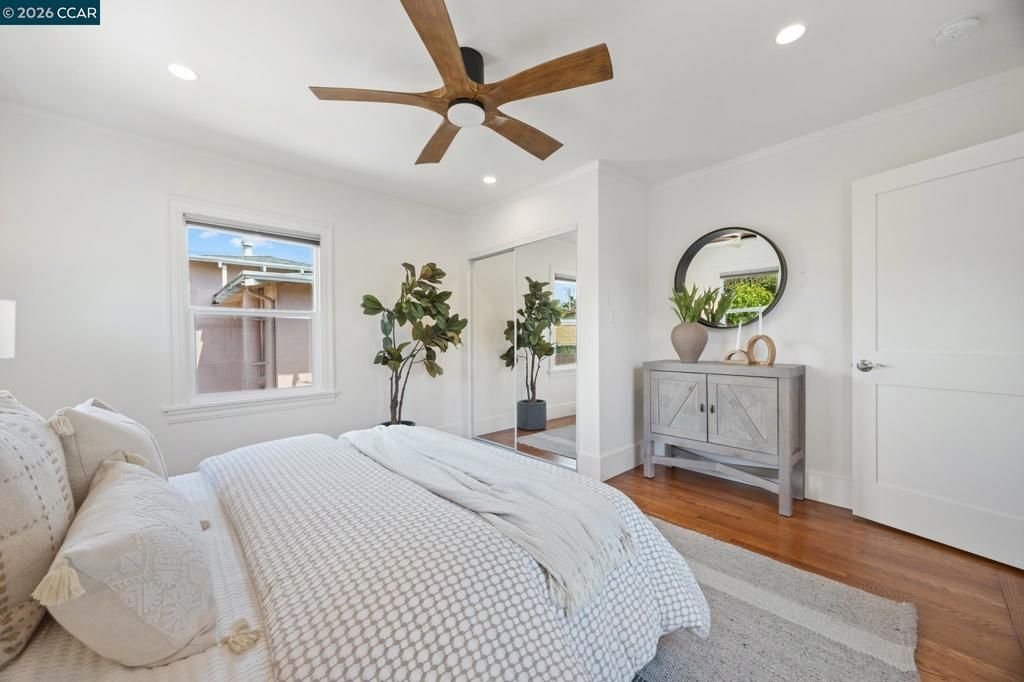 Image 37 of property listing at 628 Poirier St, Oakland, CA 94609