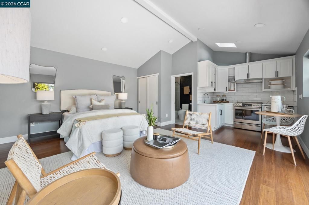 Image 49 of property listing at 628 Poirier St, Oakland, CA 94609
