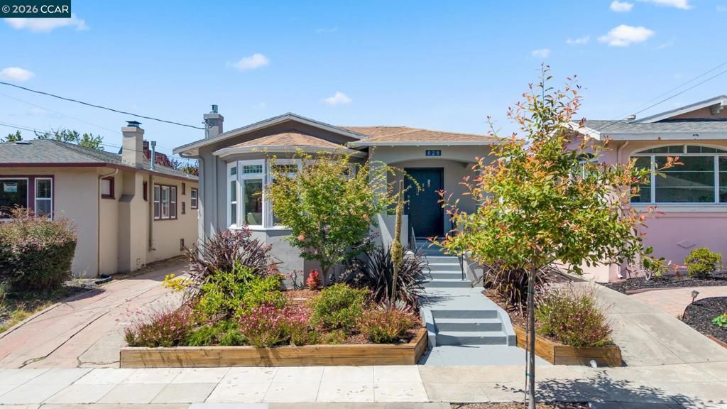Image 62 of property listing at 628 Poirier St, Oakland, CA 94609
