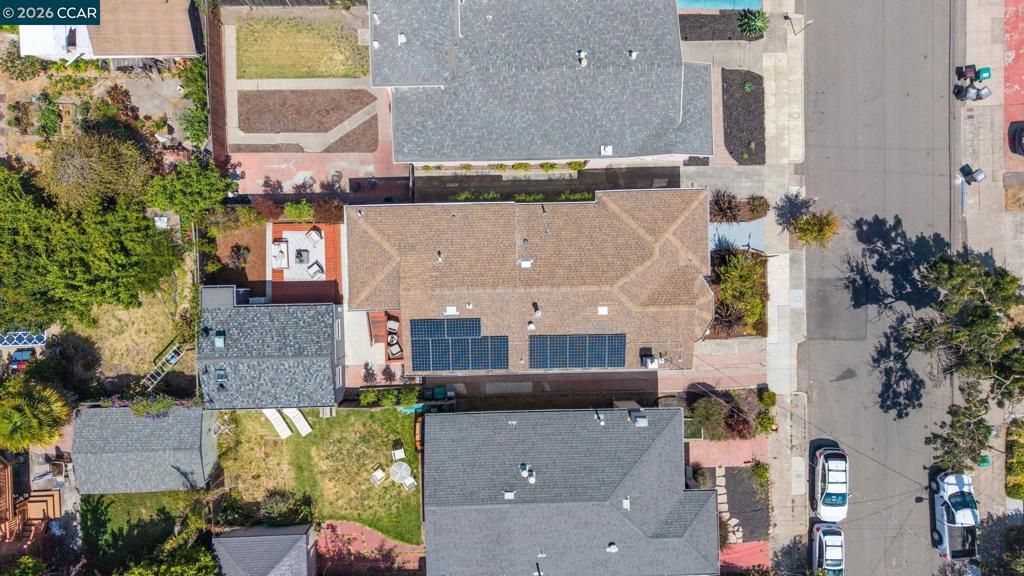 Image 66 of property listing at 628 Poirier St, Oakland, CA 94609