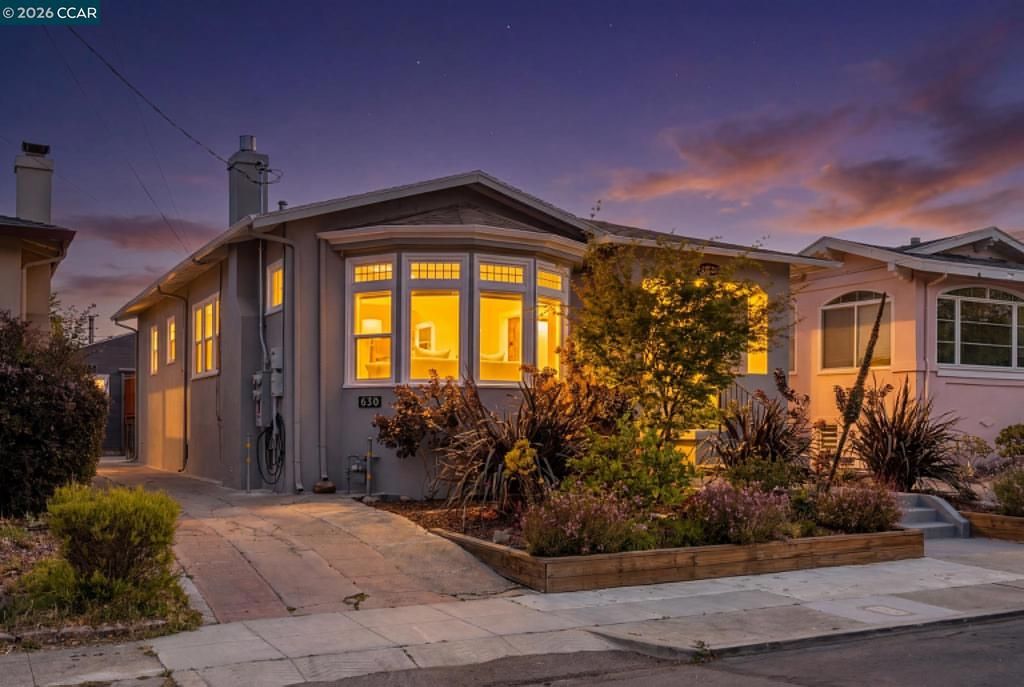 Image 68 of property listing at 628 Poirier St, Oakland, CA 94609