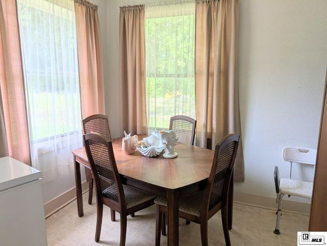 200 ROSELAWN DRIVE, Marion, LA 71260