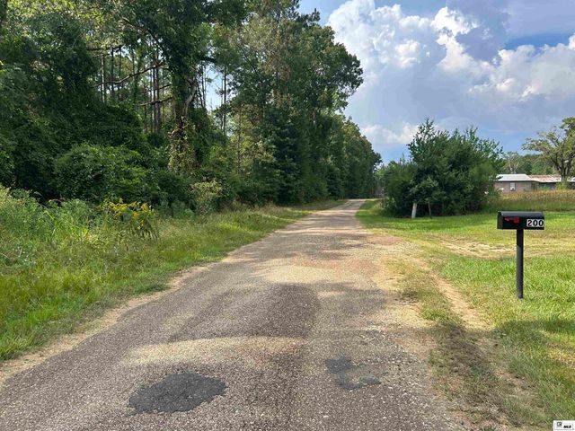 200 ROSELAWN DRIVE, Marion, LA 71260