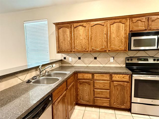 10008 Coolidge Drive, Mckinney, TX 75072