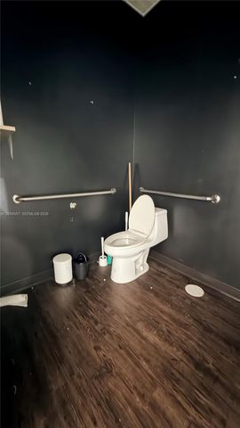 212 N Federal Highway 205, Dania Beach, FL 33004