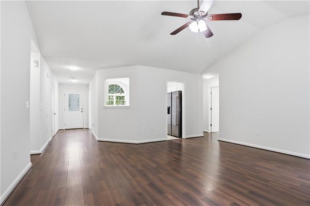65 Williams Court, Hoschton, GA 30548