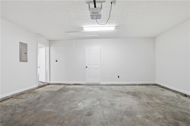 65 Williams Court, Hoschton, GA 30548