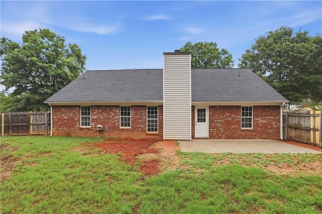 65 Williams Court, Hoschton, GA 30548