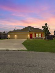 2313 SW Neal Road, Port St Lucie, FL 34953