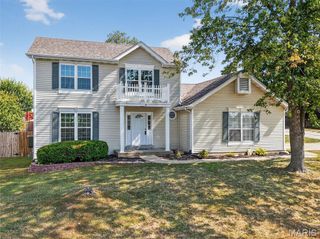 1 Royallprairie Court, O'fallon, MO 63368