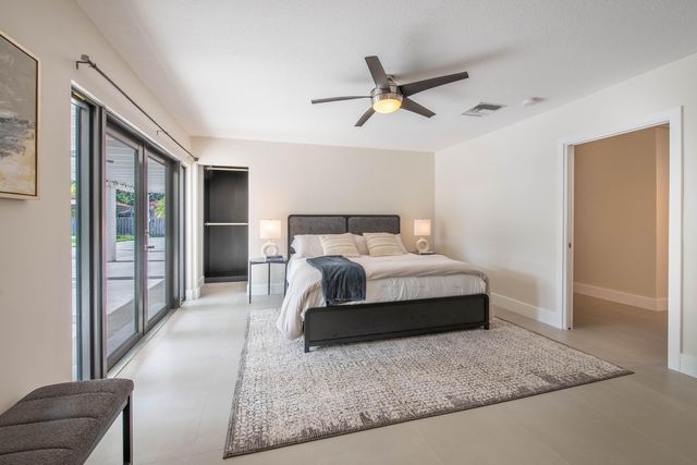 16670 SW 90th Avenue, Palmetto Bay, FL 33157