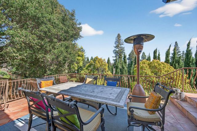 22551 Ricardo Road, Cupertino, CA 95014