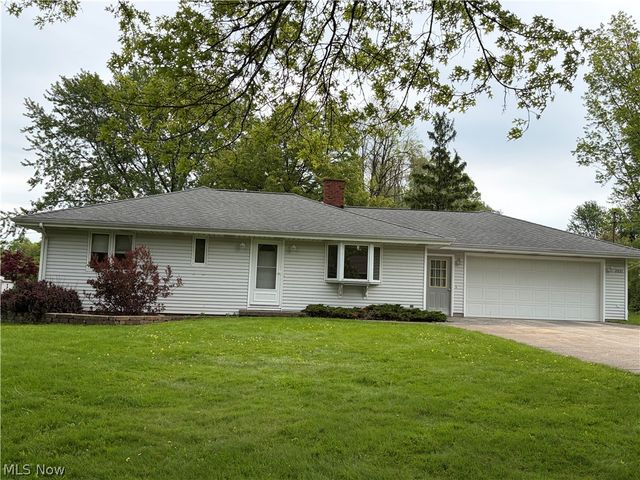 2821 Trabar Drive, Willoughby Hills, OH 44092