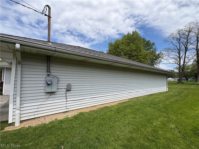 2821 Trabar Drive, Willoughby Hills, OH 44092