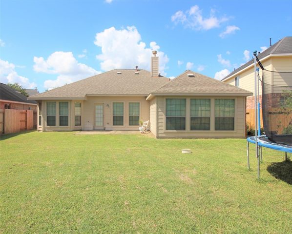 2309 Shadow Canyon Court, Pearland, TX 77584