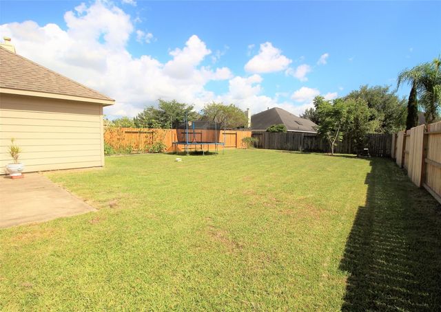 2309 Shadow Canyon Court, Pearland, TX 77584