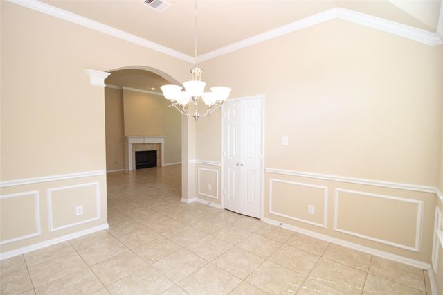 2309 Shadow Canyon Court, Pearland, TX 77584