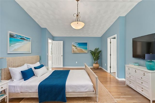394 Westmoreland Lane, North Kingstown, RI 02874