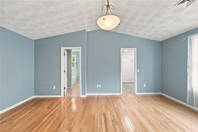 394 Westmoreland Lane, North Kingstown, RI 02874